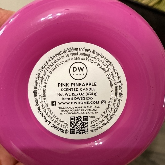 DW HOME PINK PINEAPPLE CANDLE WITH TIE-DYE LID - Picture 9 of 9